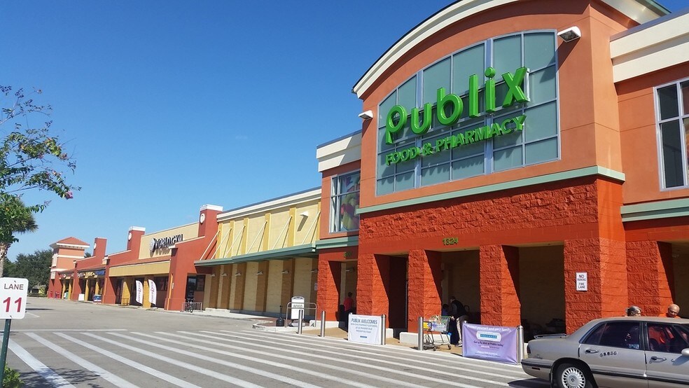 Primary Photo Of 1302-1344 Homestead Rd N, Lehigh Acres Unknown For Lease