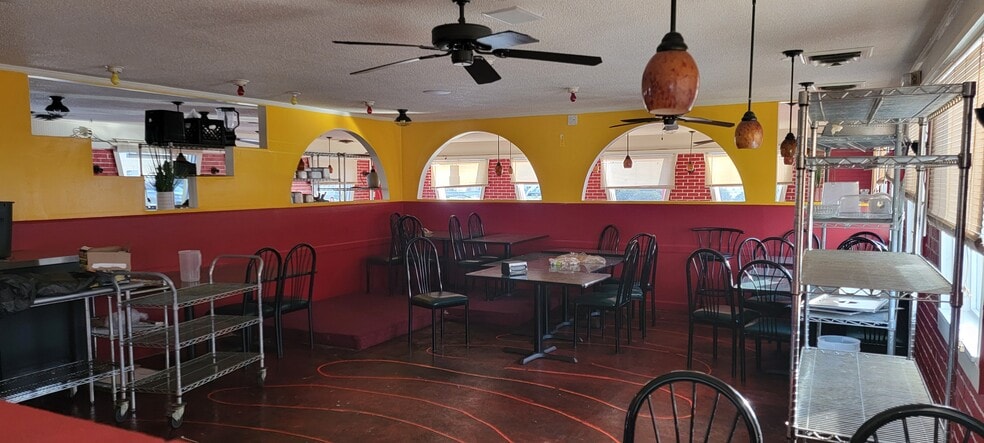 More Photos Of 2918 Bragg Blvd, Fayetteville Restaurant For Lease