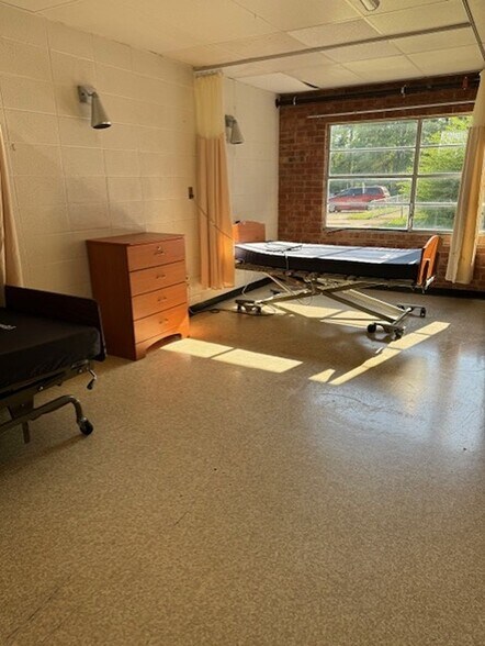 More Photos Of 365 Alpha St, Camden Skilled Nursing Facility For Sale