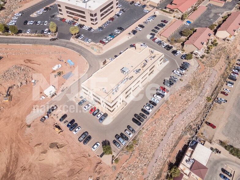 More Photos Of 1173 S 250 W, St George Office Residential For Lease