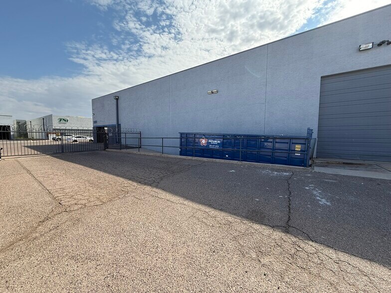 More Photos Of 3321 E Atlanta Ave, Phoenix Warehouse For Sale