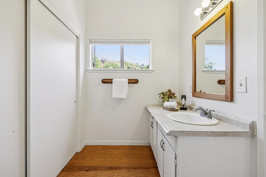More Photos Of 1650 Stage Rd, Pescadero Specialty For Sale
