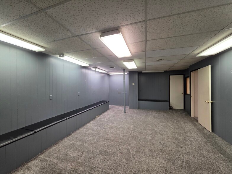 More Photos Of 205 Main St S, Minot Storefront Retail Office For Lease