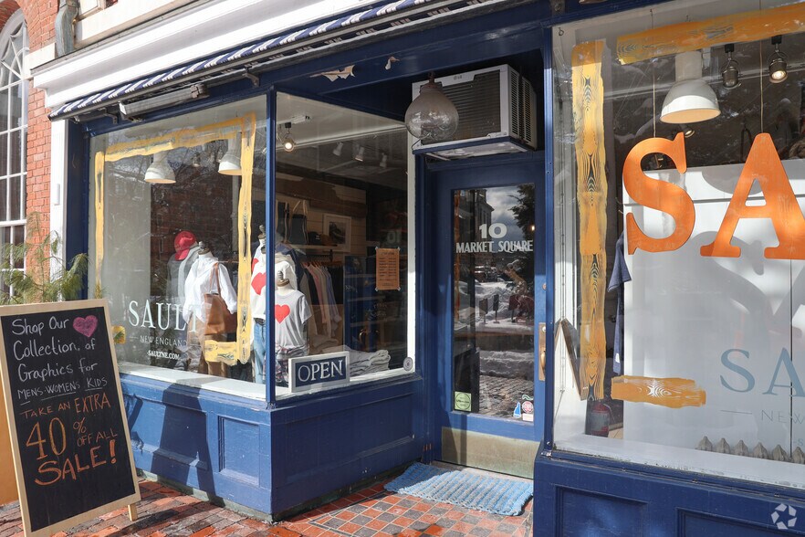 More Photos Of 10-12 Market Sq, Portsmouth Storefront Retail Office For Lease