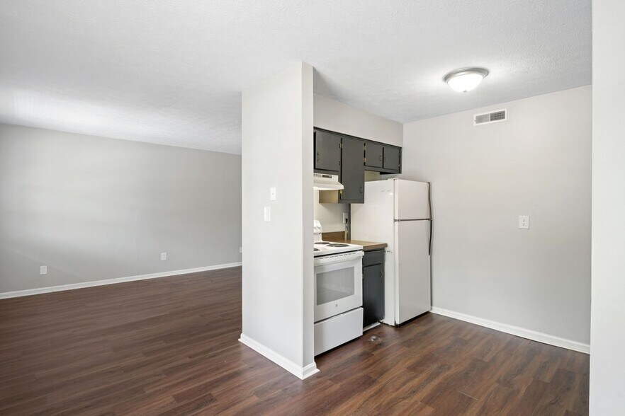 More Photos Of 111 E Obryan Ave, Bardstown Apartments For Sale