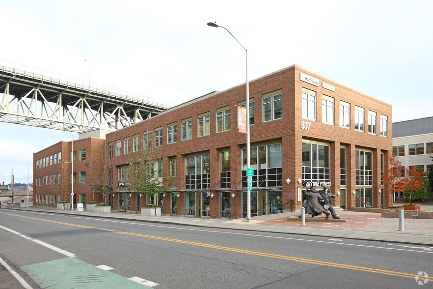More Photos Of 701 N 34th St, Seattle Unknown For Lease