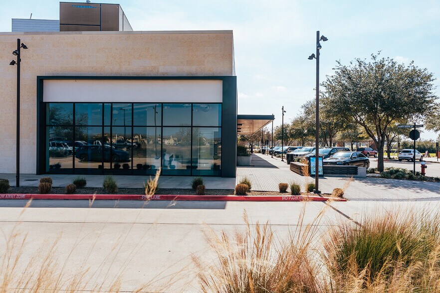 More Photos Of 4114 Lake Atlas Dr, Bryan Storefront For Lease