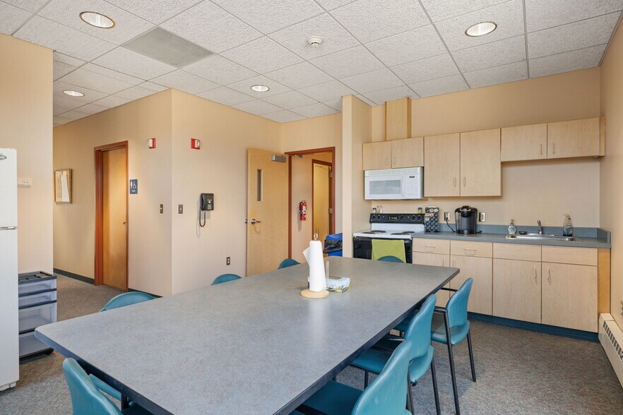 More Photos Of 250 Commerce Park, New Columbia Office For Sale