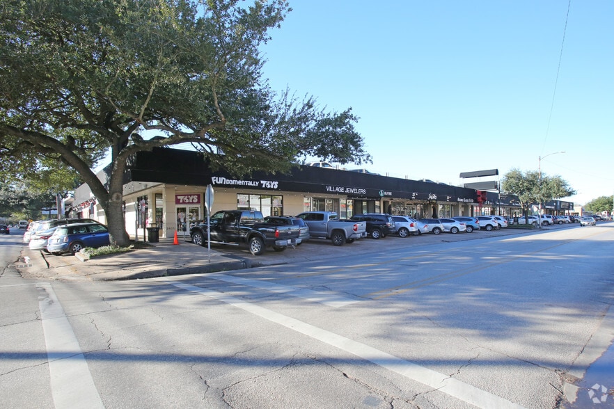More Photos Of 2401-2423 Rice Blvd, Houston Storefront For Lease