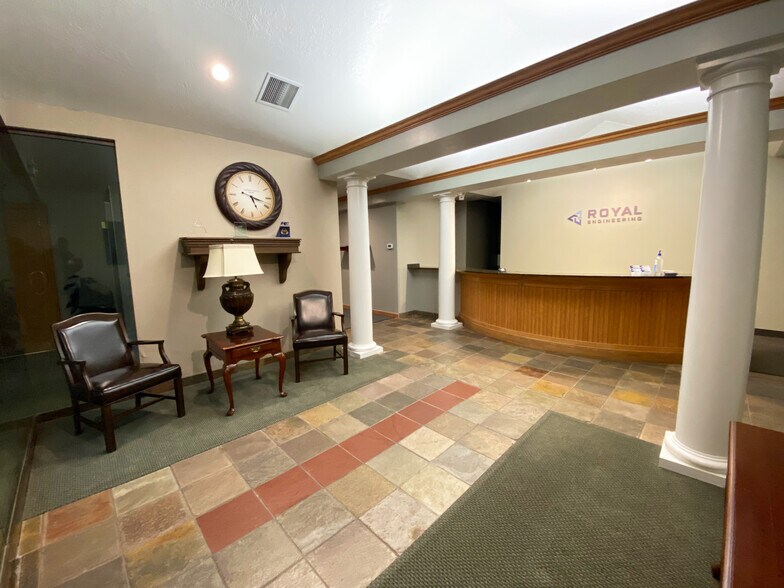 More Photos Of 5005 S 900 E, Salt Lake City Medical For Lease