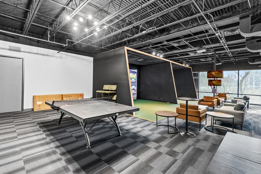 More Photos Of 7807 Creekridge Cir, Bloomington Office For Sale