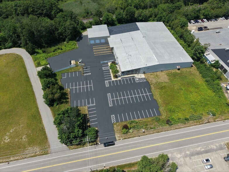 More Photos Of 20 Morin St, Biddeford Warehouse For Sale