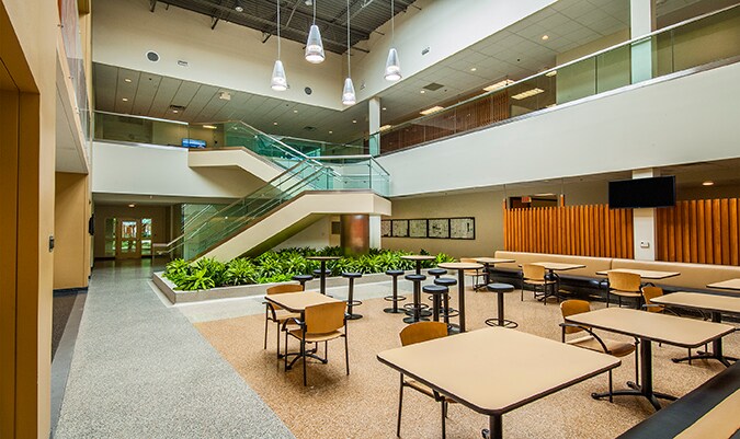 More Photos Of 350 Highland Dr, Lewisville Office For Lease