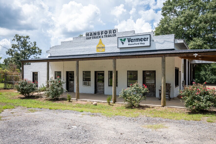 More Photos Of 577 Main st, Lexington Flex For Sale