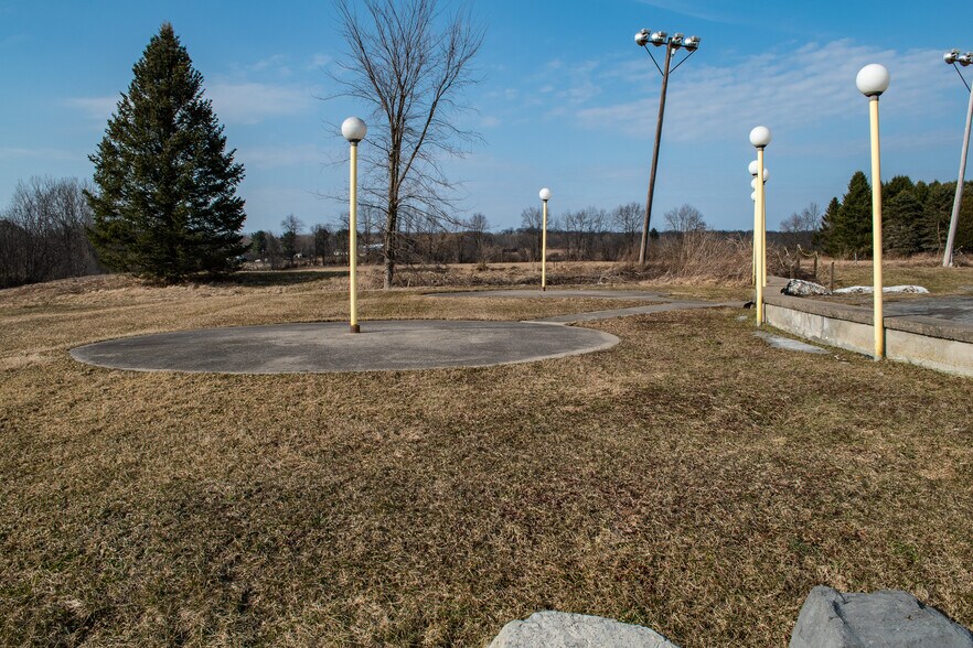 More Photos Of 8583 Route 365, Floyd Restaurant For Sale