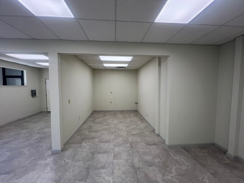 More Photos Of 117-121 Paul Dr, San Rafael Medical For Lease