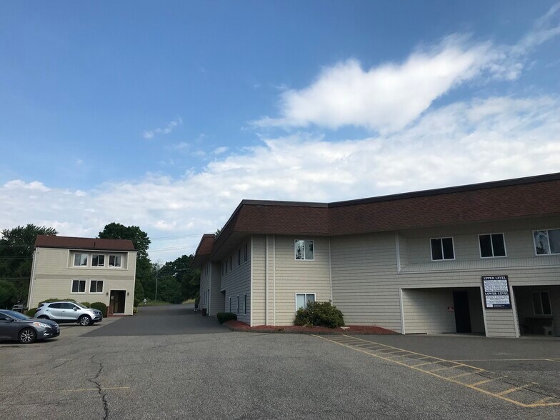More Photos Of 464 Wolcott Rd, Wolcott Office For Lease