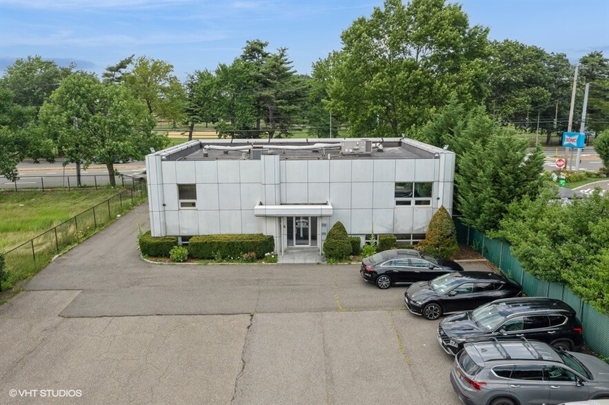 More Photos Of 1710 Hempstead Tpke, East Meadow Office For Sale