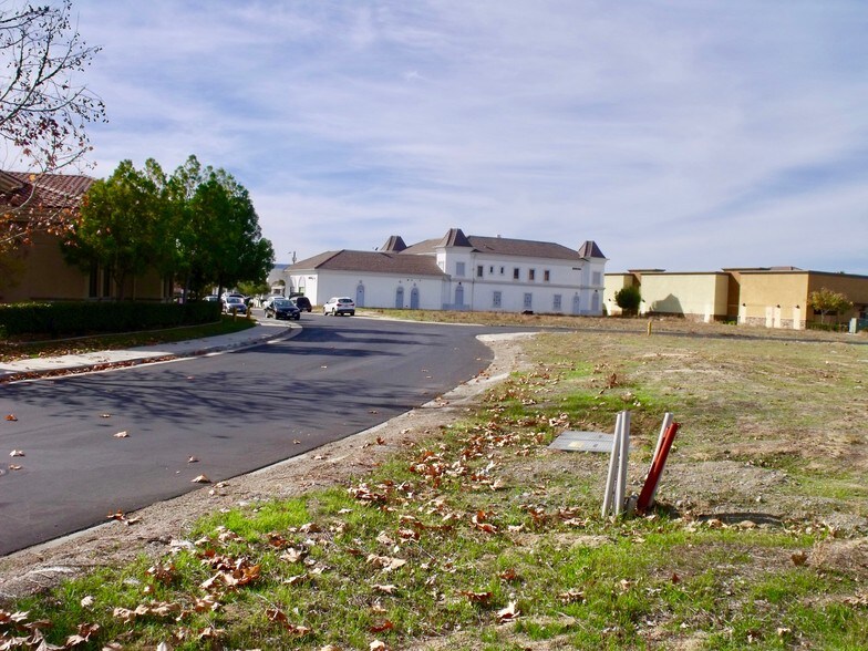 More Photos Of Date St, Temecula Land For Lease