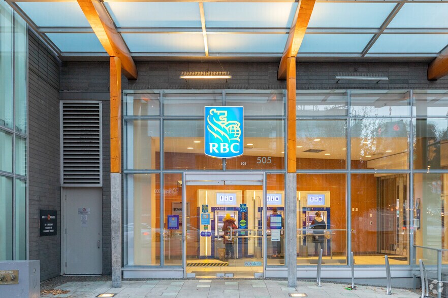 More Photos Of 510 W 8th Ave, Vancouver Unknown For Lease
