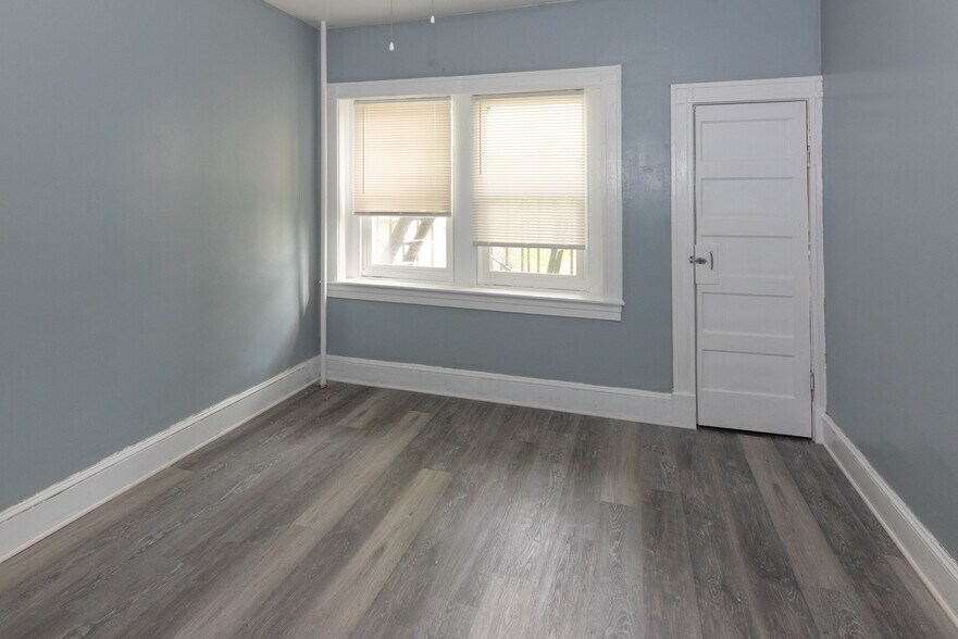 More Photos Of 3210-3212 Walbrook Ave, Baltimore Apartments For Sale