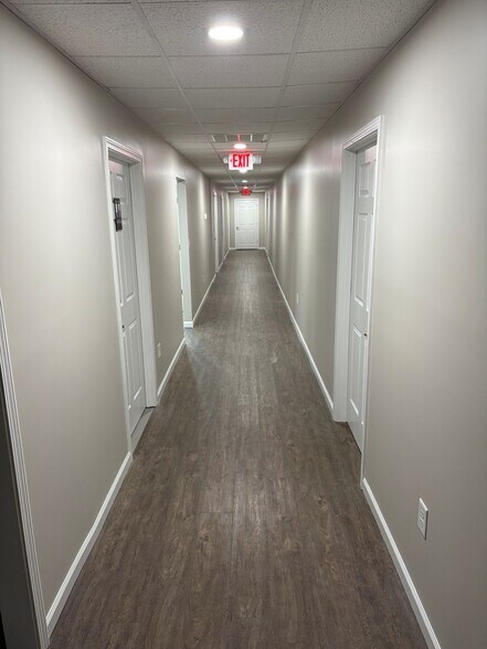 More Photos Of 131 Reep Dr, Morganton Warehouse For Lease