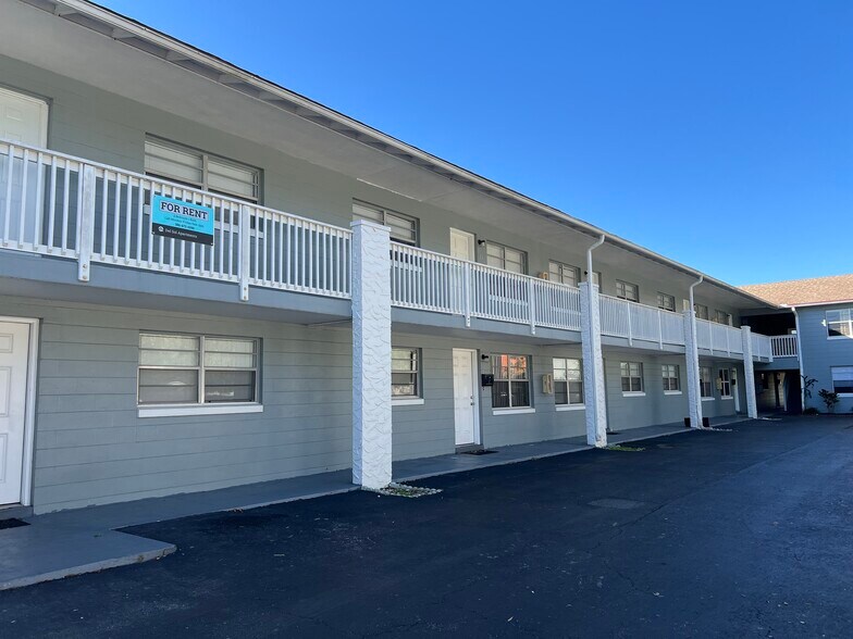 More Photos Of 1830 S Palmetto Ave, Daytona Beach Apartments For Sale