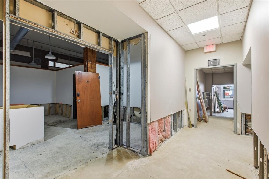 More Photos Of 16-22 E Union St, Wilkes-Barre Apartments For Sale