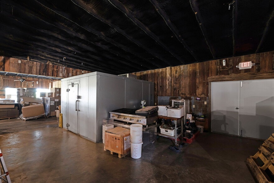 More Photos Of 14395 E Hwy 90A, Gonzales Restaurant For Sale