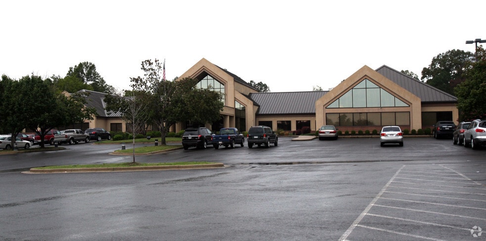 More Photos Of 3604 Central Ave, Hot Springs Medical For Lease