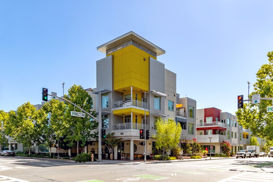 Primary Photo Of 195 Page Mill Rd, Palo Alto Apartments For Lease