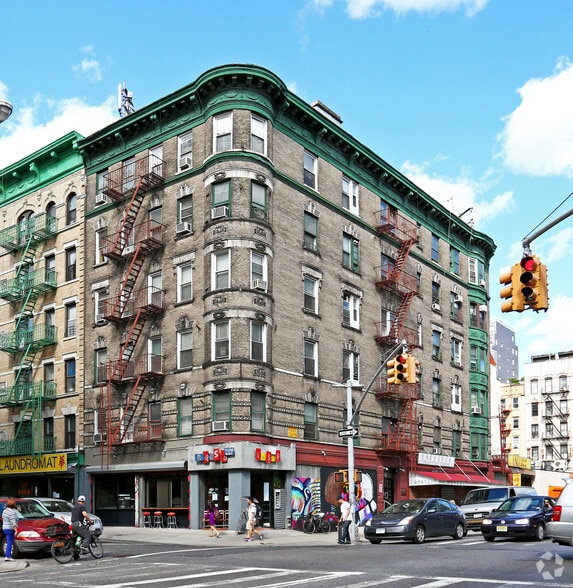 Primary Photo Of 41 Kenmare St, New York Apartments For Lease