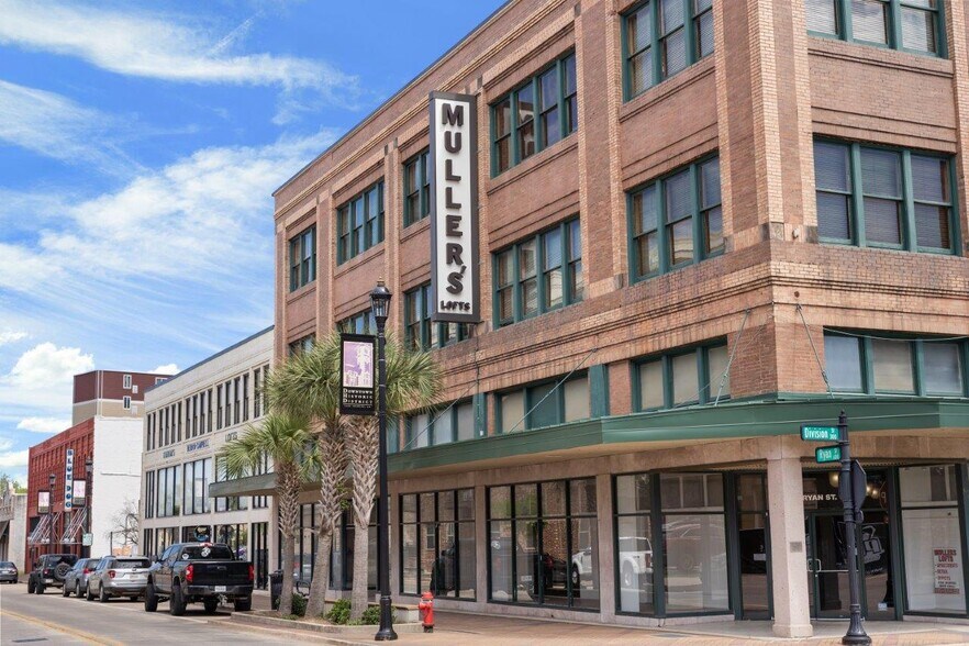 More Photos Of 625 Ryan St, Lake Charles Apartments For Sale