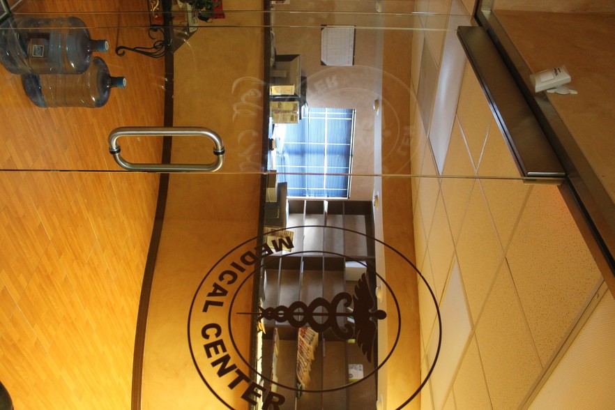 More Photos Of 5122 Leesburg Pike, Alexandria Medical For Lease