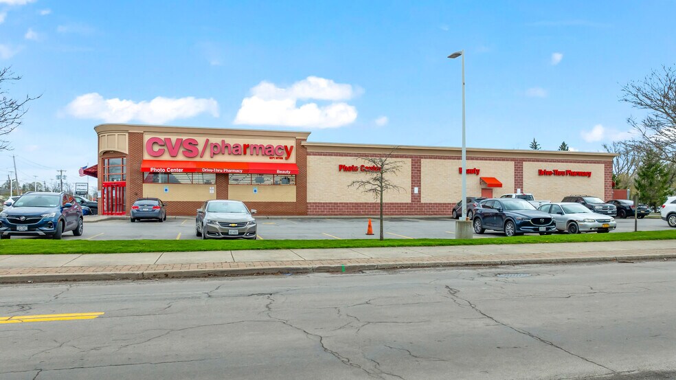 More Photos Of 259 W Main St, Batavia Drugstore For Sale