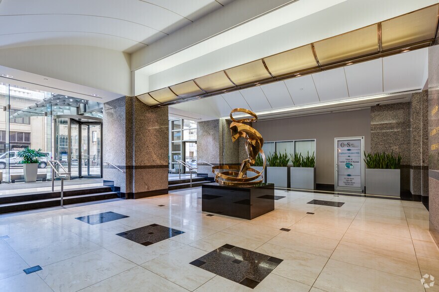 More Photos Of 15 E 5th St, Tulsa Office For Lease