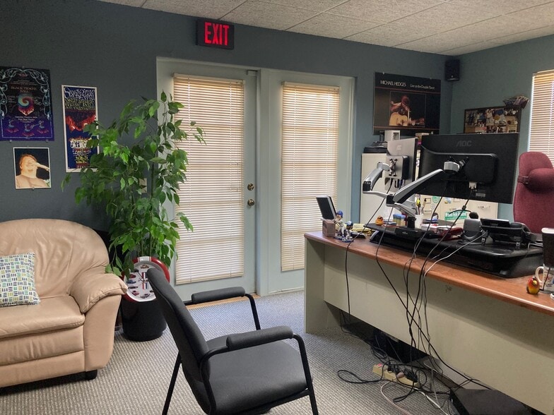 More Photos Of 6629 University Ave, Middleton Storefront Retail Office For Sale