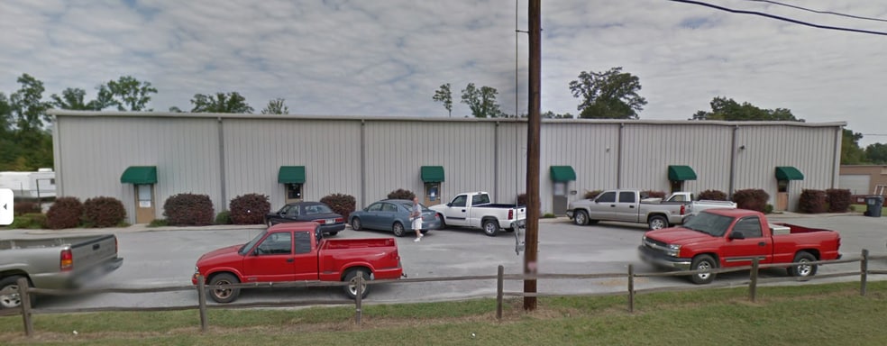 More Photos Of 510 Industrial Dr, Rockmart Warehouse For Lease