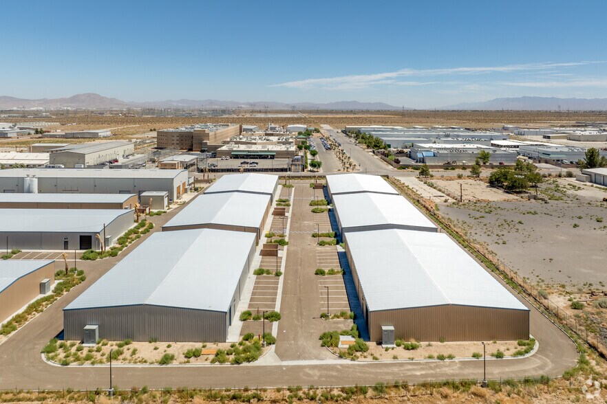 More Photos Of 16330 Beaver Rd, Adelanto Warehouse For Sale