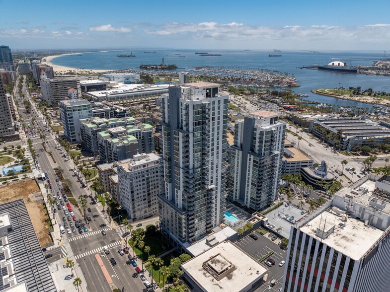 Primary Photo Of 400 W Ocean Blvd, Long Beach Apartments For Lease