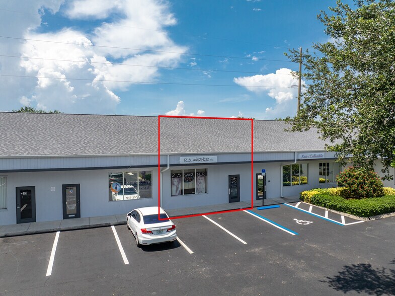 More Photos Of 20020 Veterans Blvd, Port Charlotte Office For Lease