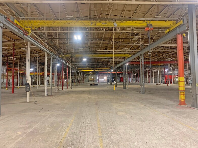 More Photos Of 331 Graham Rd, Imlay City Manufacturing For Lease