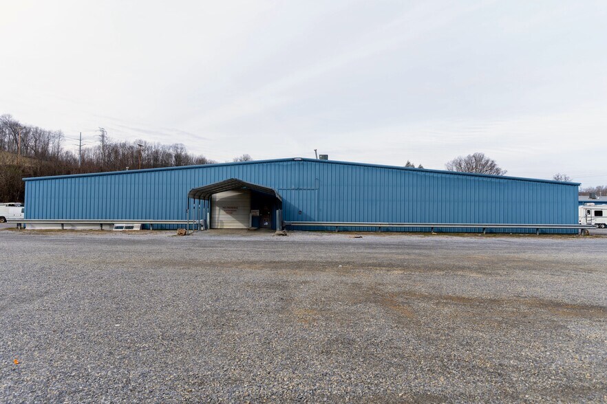 More Photos Of 16120 Porterfield Hwy, Abingdon Freestanding For Sale