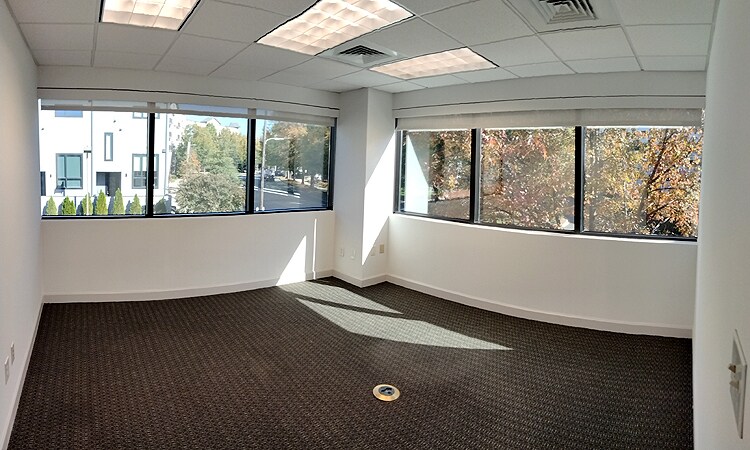 More Photos Of 1100 Kenilworth Ave, Charlotte Office For Lease