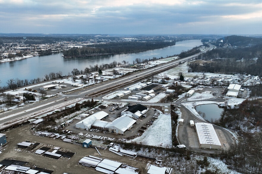 More Photos Of 150 Ayers Blvd, Belpre Light Distribution For Lease