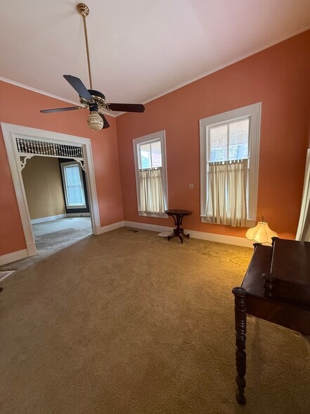 More Photos Of 610 Herndon St, Shreveport Office For Sale