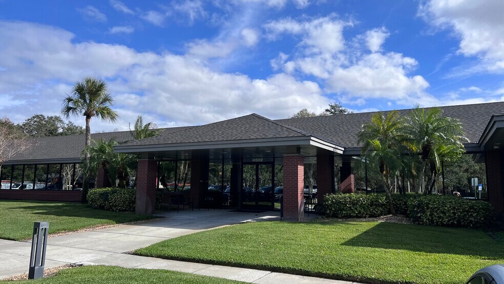More Photos Of 4502 Woodland Corporate Blvd, Tampa Office For Lease