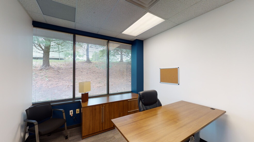 More Photos Of 13420-13430 W 98th St, Lenexa Office For Lease