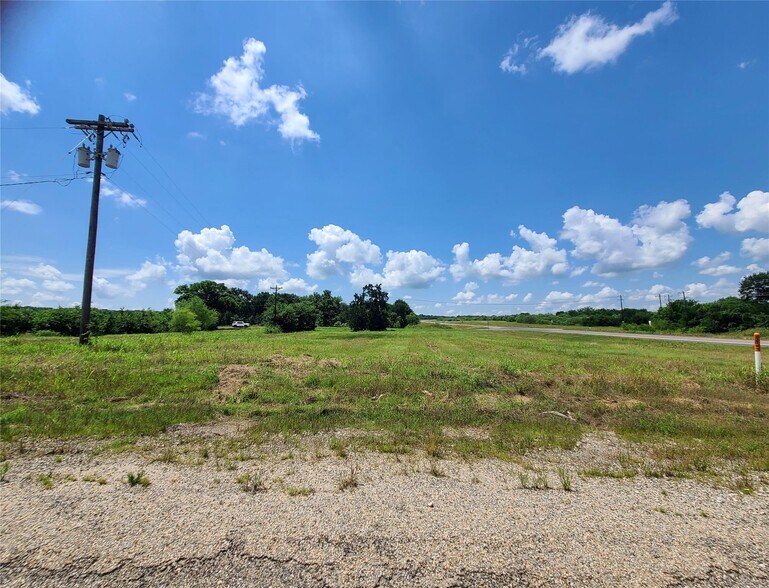 More Photos Of TBD Plainview Road, Sherman Land For Sale