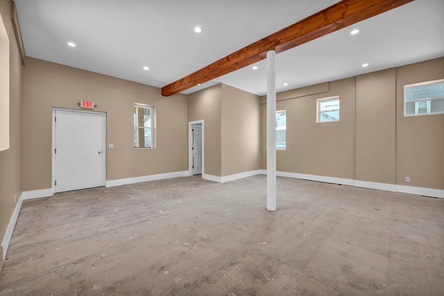 More Photos Of 3471 W 41st St, Cleveland Storefront Retail Residential For Sale